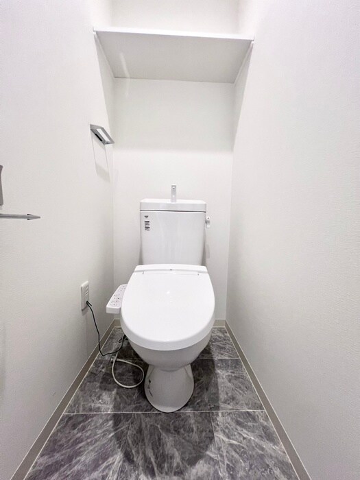 物件内観写真13　(トイレ)