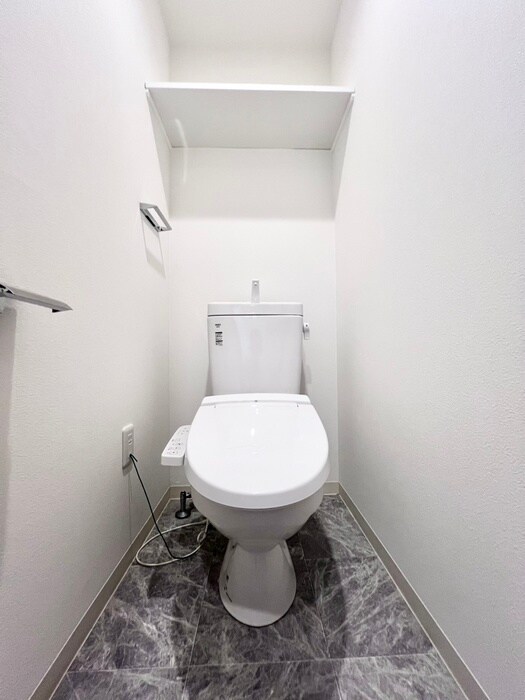 物件内観写真15　(トイレ)