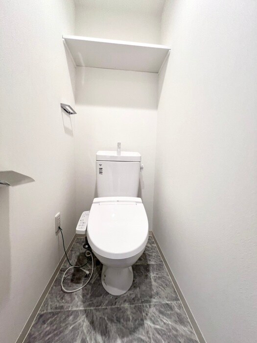 物件内観写真15　(トイレ)