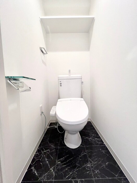 物件内観写真15　(トイレ)