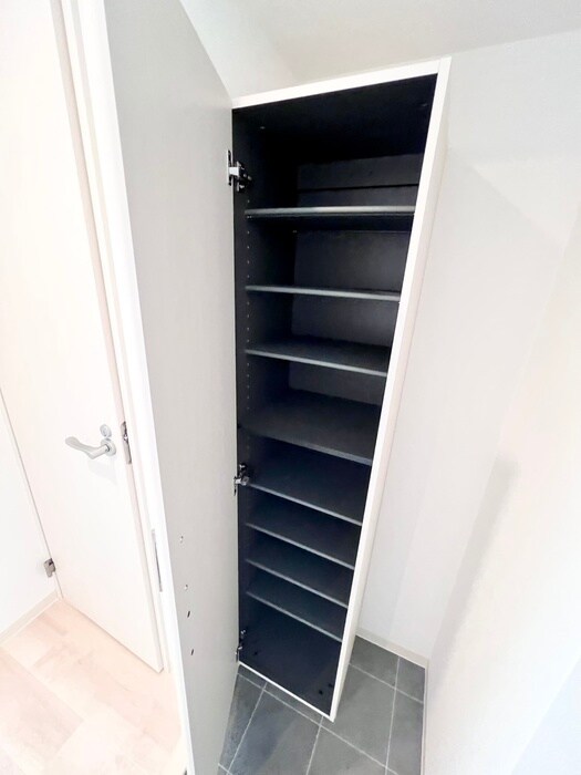 物件内観写真17　(廊下)