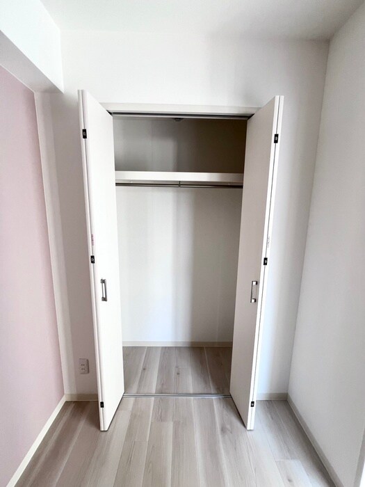 物件内観写真22　(収納)