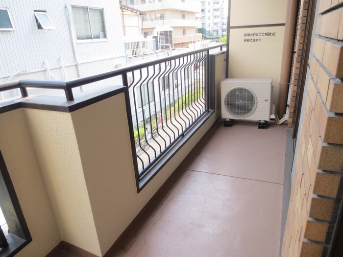 物件内観写真11　(ベランダ・バルコニー)