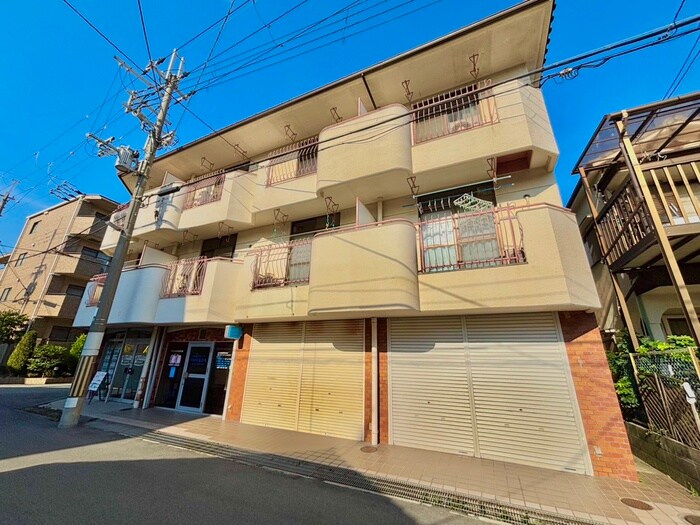 物件外観写真3　(外観写真)