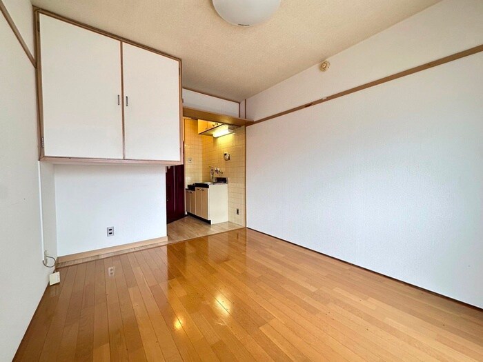 物件内観写真10　(居室)