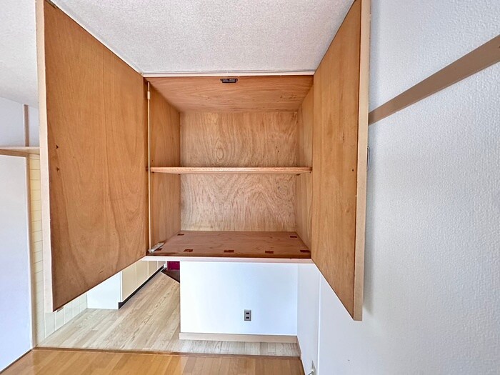 物件内観写真11　(収納)