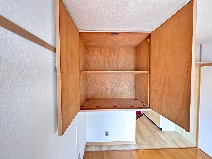 物件内観写真11　(収納)