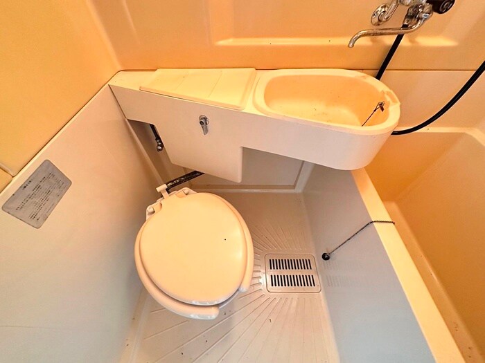 物件内観写真14　(トイレ)