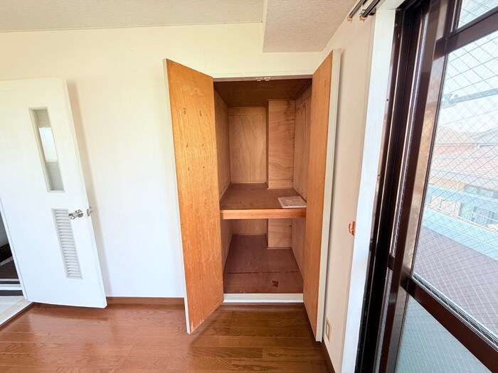 物件内観写真9　(収納)