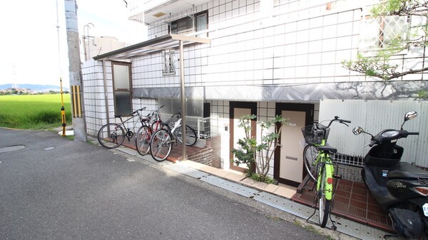 駐輪場