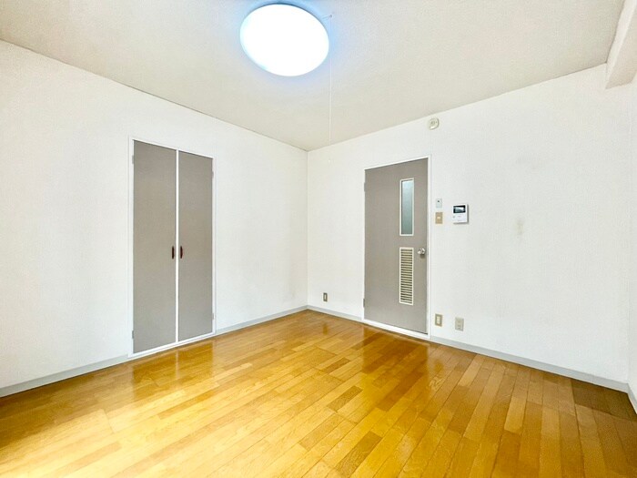 物件内観写真13　(居室)