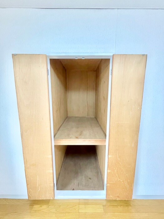 物件内観写真14　(収納)
