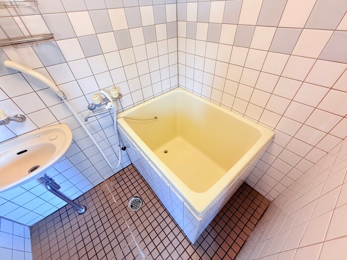 物件内観写真16　(バス／シャワールーム等)