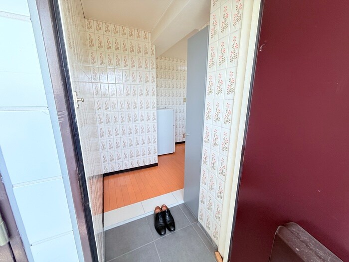 物件内観写真21　(玄関)