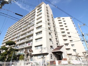 八戸ノ里第４ｶﾞ-ﾃﾞﾝﾊｲﾂ(608)外観写真