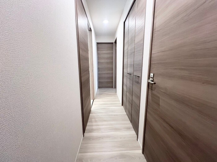 物件内観写真9　(廊下)