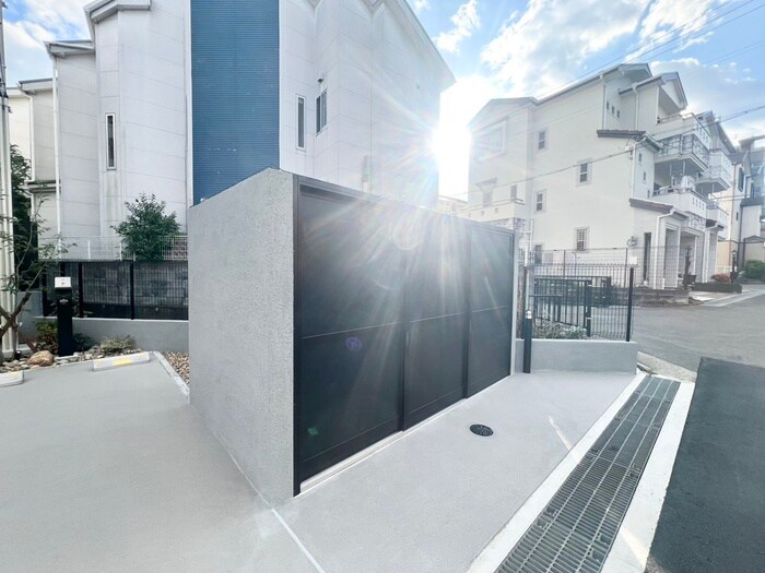 物件外観写真6　(建物設備)