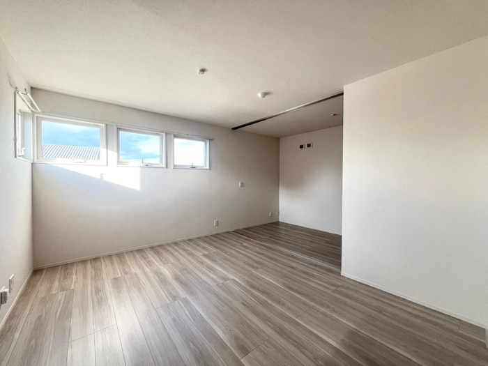 物件内観写真13　(居室)