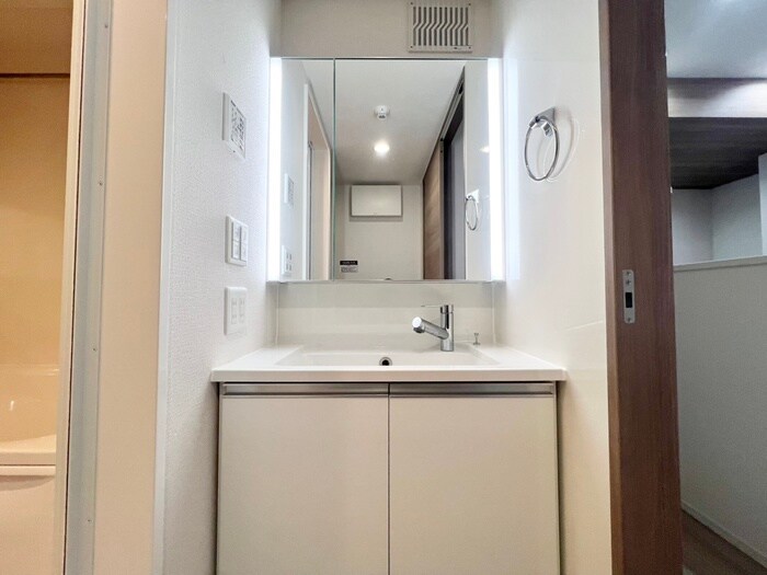 物件内観写真14　(洗面)