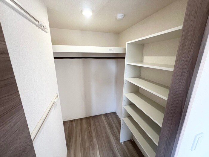 物件内観写真19　(収納)