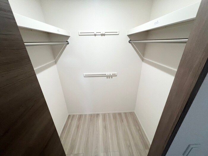 物件内観写真20　(収納)
