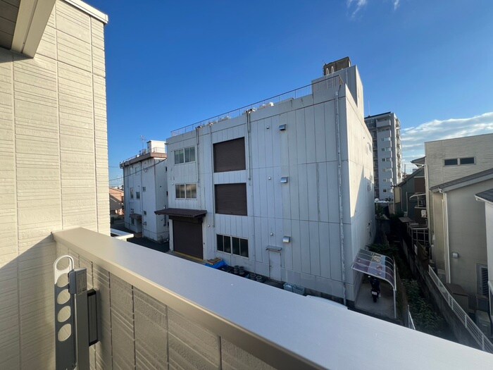 物件内観写真22　(室内からの展望)