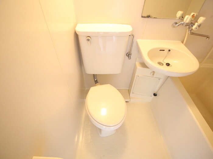 物件内観写真10　(トイレ)