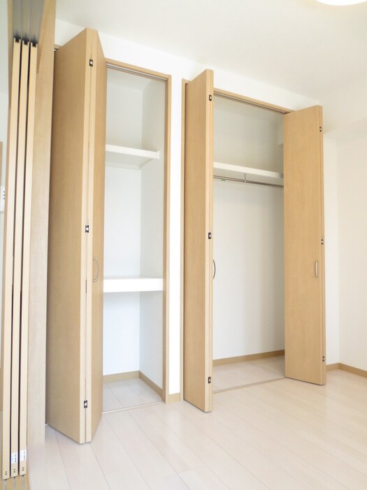 物件内観写真11　(収納)