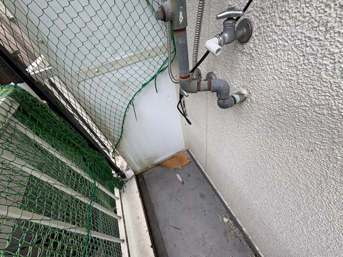 物件内観写真11　(洗濯機置場)