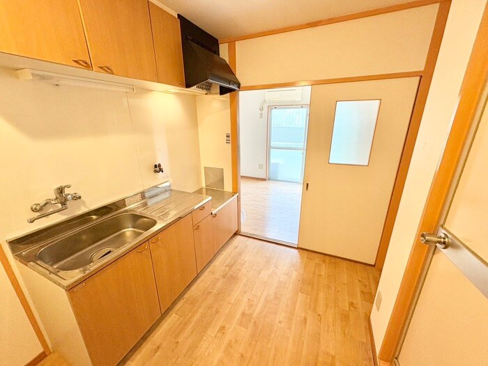 物件内観写真16　(廊下)