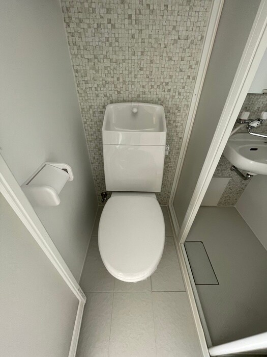 物件内観写真10　(トイレ)