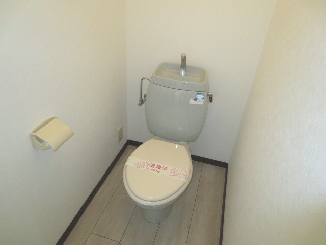 物件内観写真15　(トイレ)