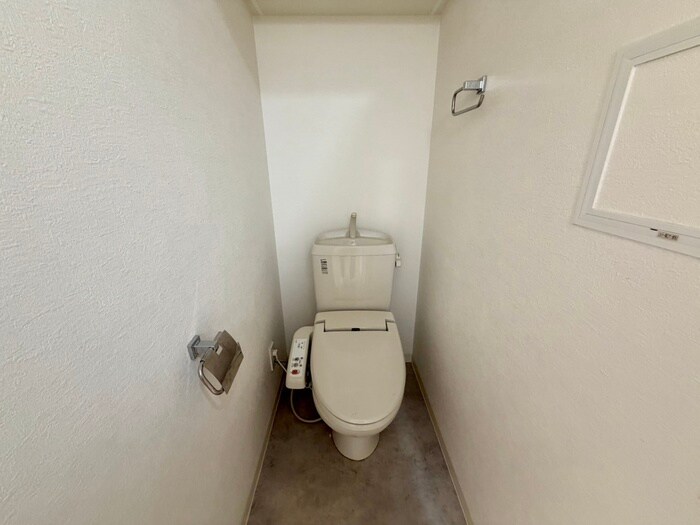物件内観写真10　(トイレ)