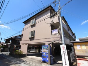 ファミ－ル中村外観写真