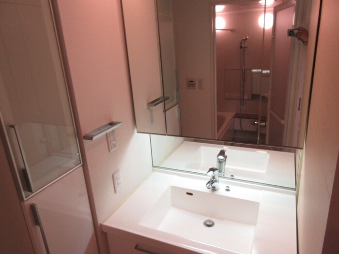 物件内観写真10　(洗面)