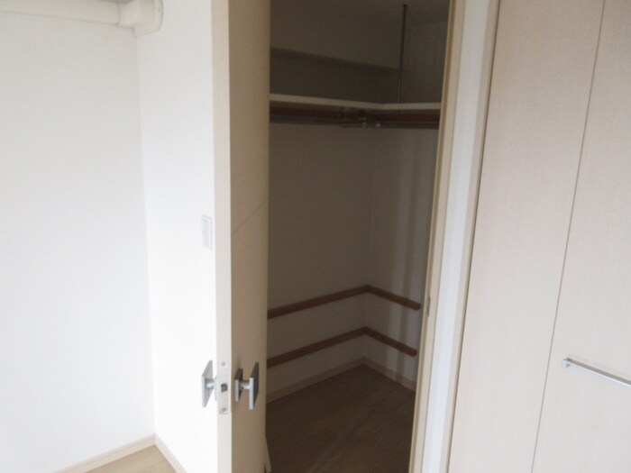 物件内観写真14　(収納)