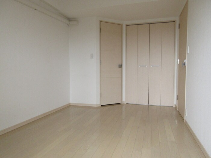 物件内観写真18　(居室)