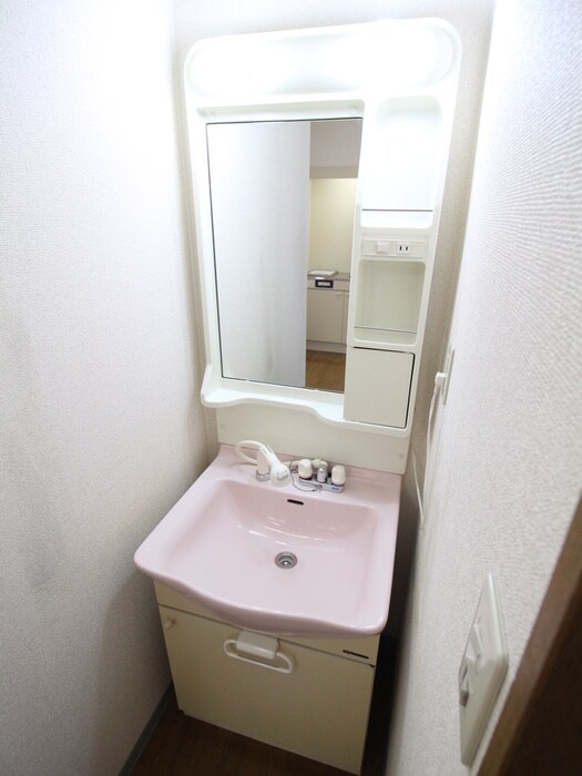 物件内観写真12　(洗面)