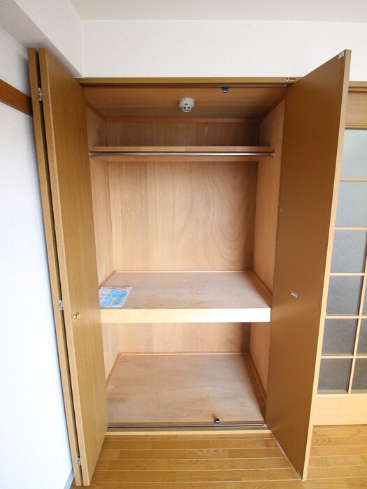 物件内観写真15　(収納)