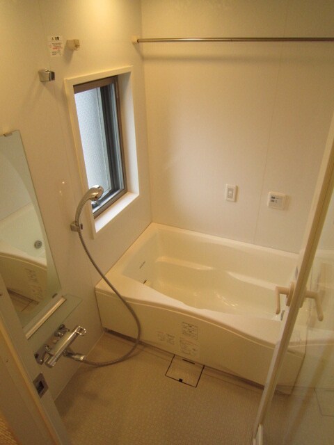 物件内観写真9　(バス／シャワールーム等)