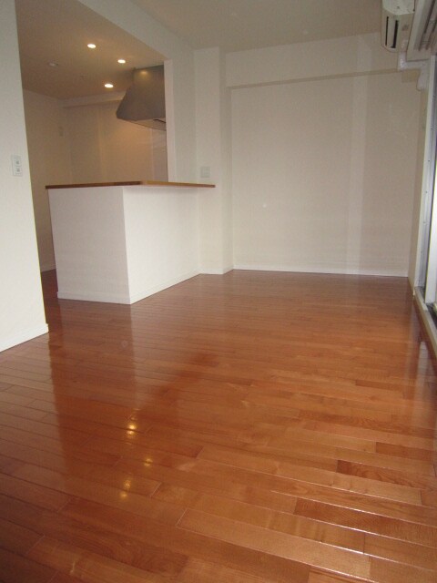 物件内観写真18　(居室)