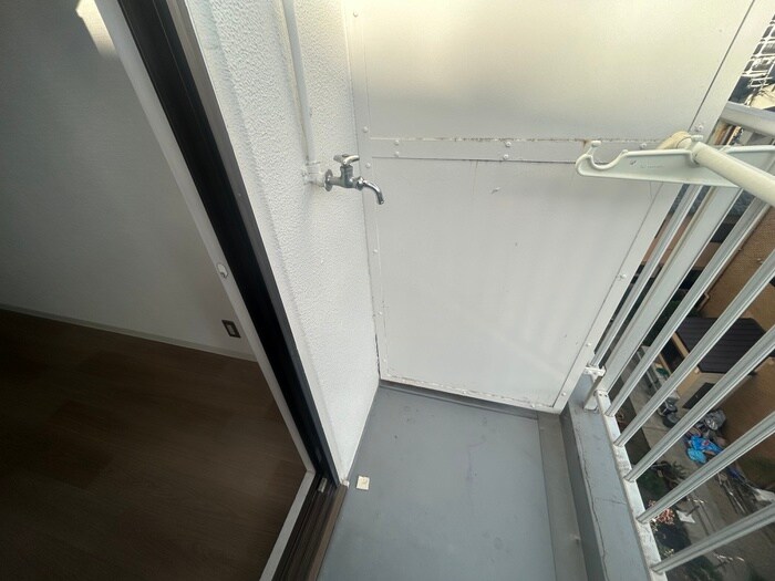 物件内観写真20　(洗濯機置場)