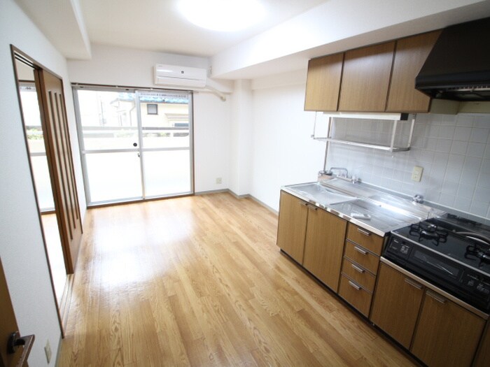 物件内観写真7　(居室)