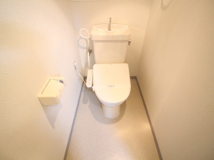 物件内観写真15　(トイレ)