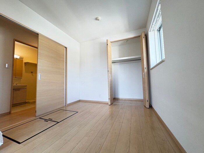 物件内観写真11　(居室)