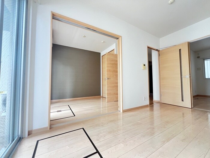 物件内観写真15　(居室)