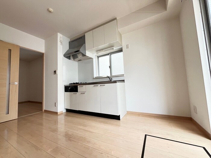 物件内観写真16　(居室)