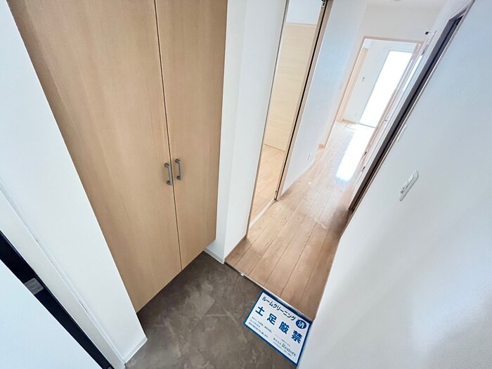 物件内観写真18　(靴箱)