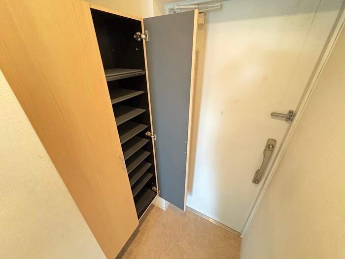 物件内観写真19　(靴箱)