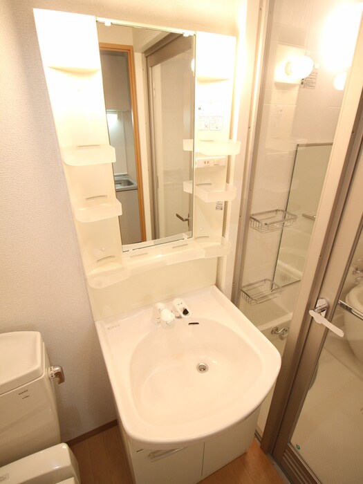 物件内観写真11　(洗面)